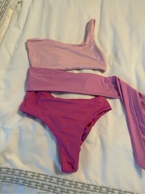 Women’s One-Shoulder Pink Colorblock One-Piece Swimsuit